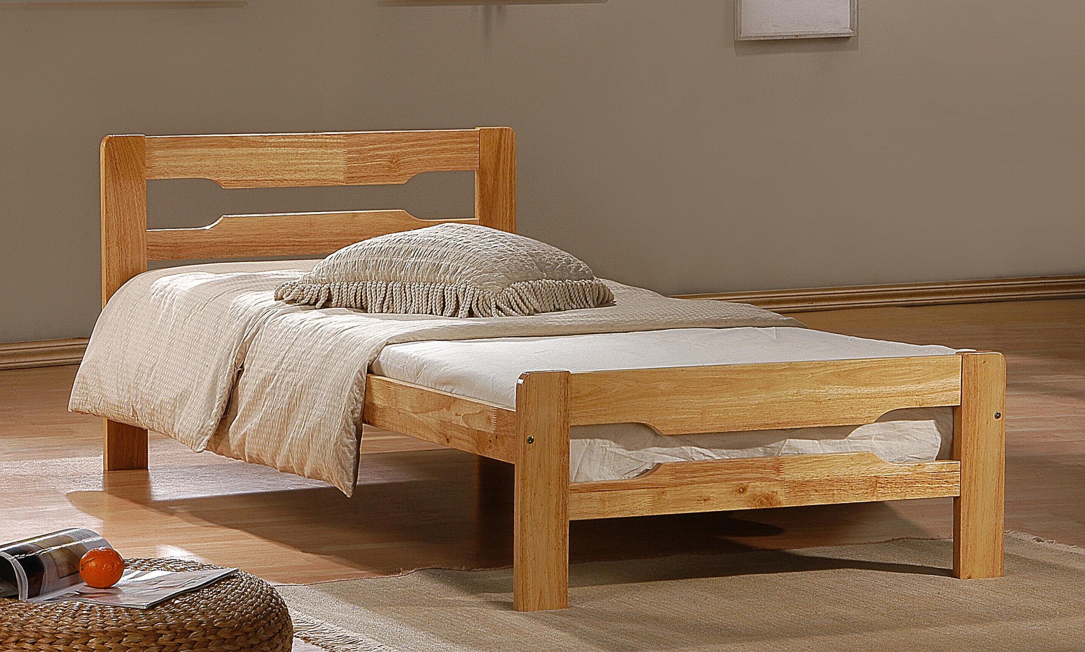 Amelia Solid Wood Single Bed